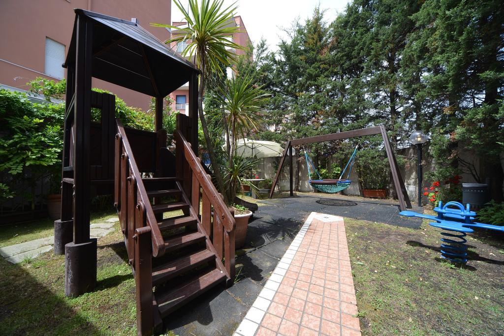 Hotel Santa Maria Chiavari Exterior photo